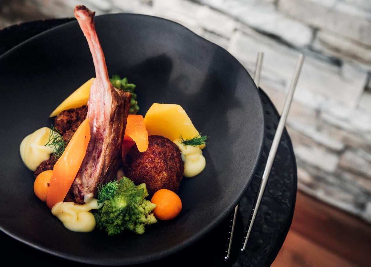 Anova Hotel & Spa Montgenevre Bagian luar foto